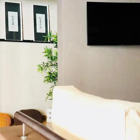 Canaryislandshost L Luxurious In The Town Villa Costa Teguise
